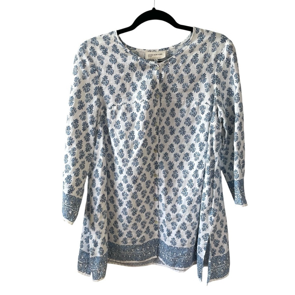Jones New York Linen Blue and White Floral Print Blouse White Blue L